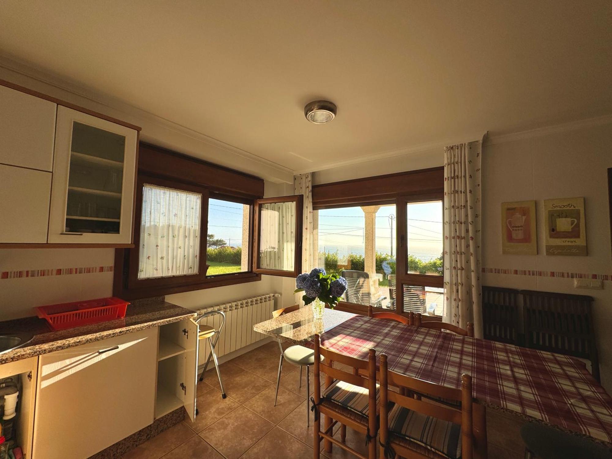Rooms Peregrinos B Casa Alicia Rosal Bagian luar foto